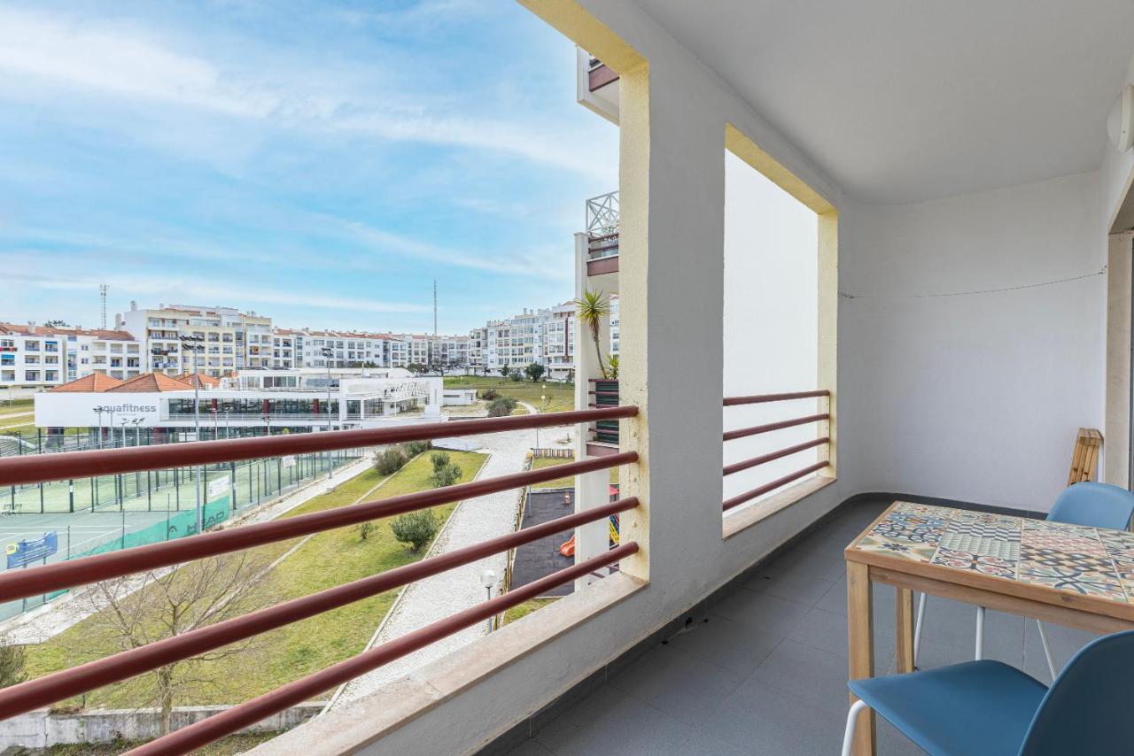 Sunny 2 Bdr Apartment By Lovelystay Charneca  Eksteriør billede